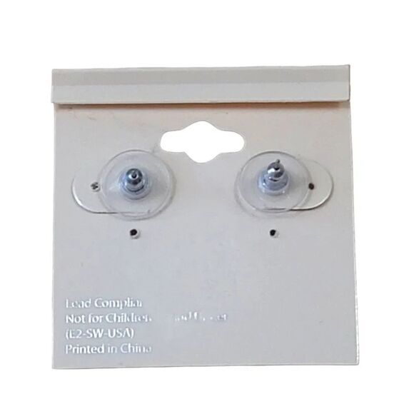 NEW Vintage Crystal Avenue July Ruby Birthstone and Swarovski Elements Earrings - Picture 3 of 8